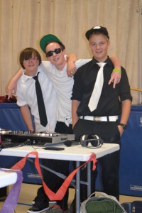 DJs